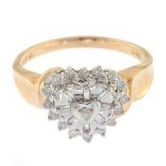 10kt Yellow Gold Diamond Heart Design Ring - Picture 5 of 5